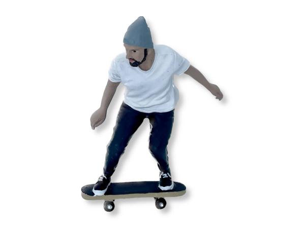 Skateboarderin Jack