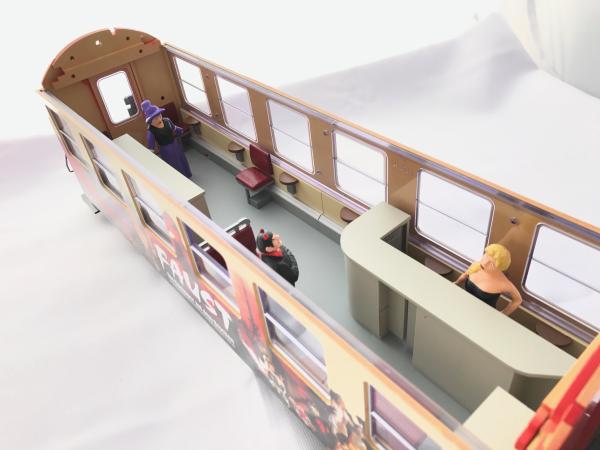 Inneneinrichtung Faust-Wagen