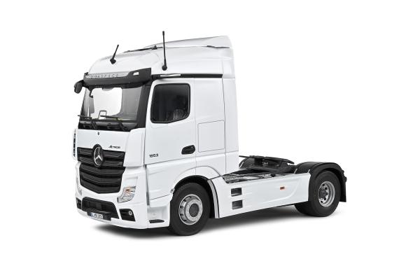 Solido Mercedes Benz Actros weiß